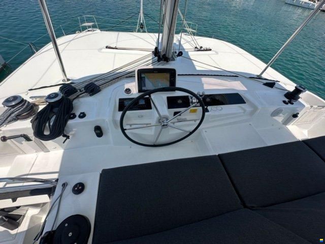 Lagoon 46