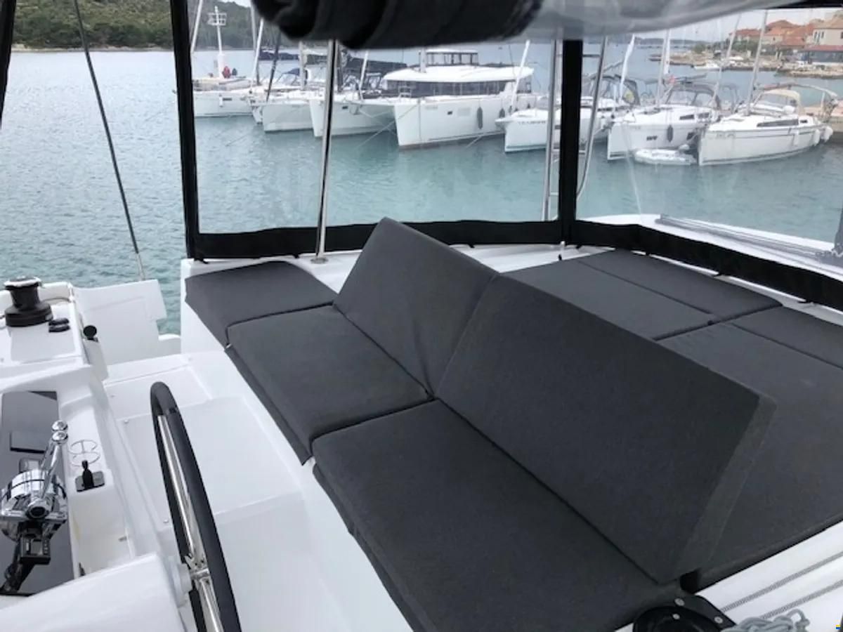 Lagoon 46