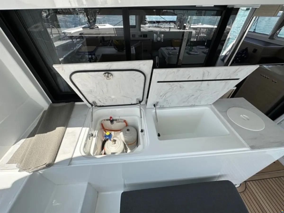 Lagoon 46