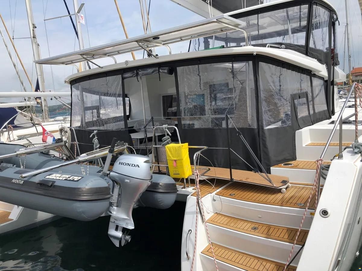Lagoon 450 S