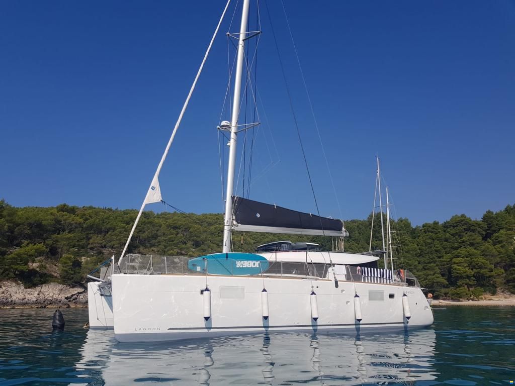 Lagoon 450 S