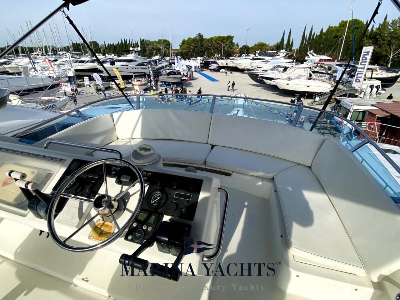 Uniesse 42 FLY