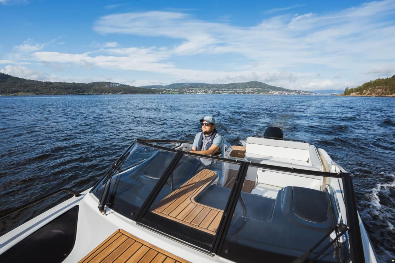 Uttern D70 Premium Exclusive DeLuxe Line
