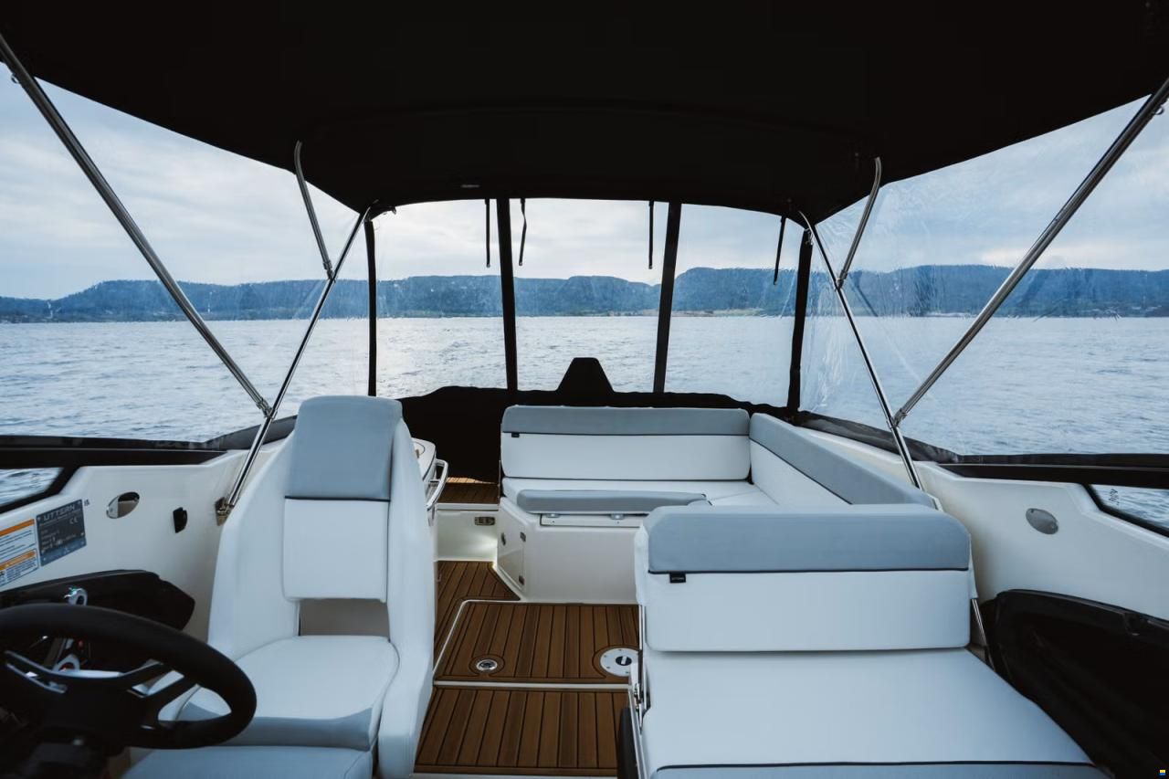 Uttern D70 Premium Exclusive DeLuxe Line