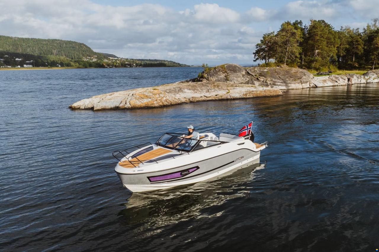 Uttern D70 Premium Exclusive DeLuxe Line