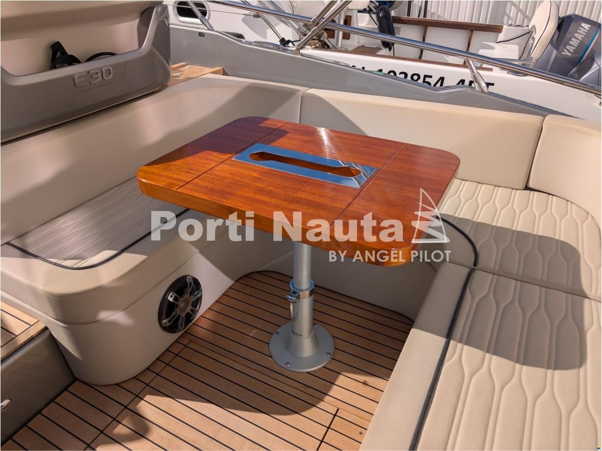Cranchi Endurance 30