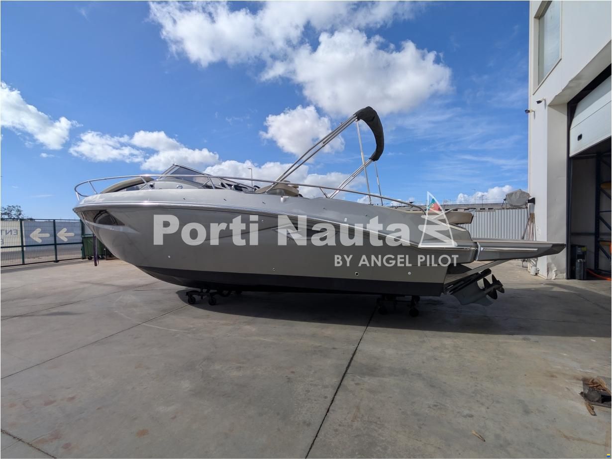 Cranchi Endurance 30
