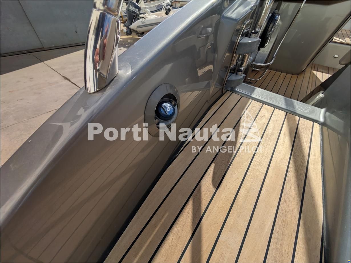 Cranchi Endurance 30