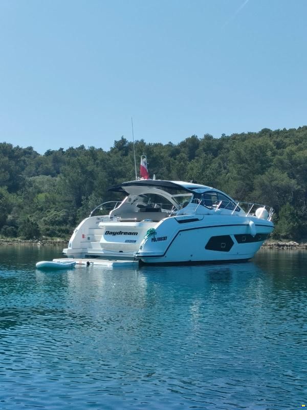 Azimut Atlantis 43