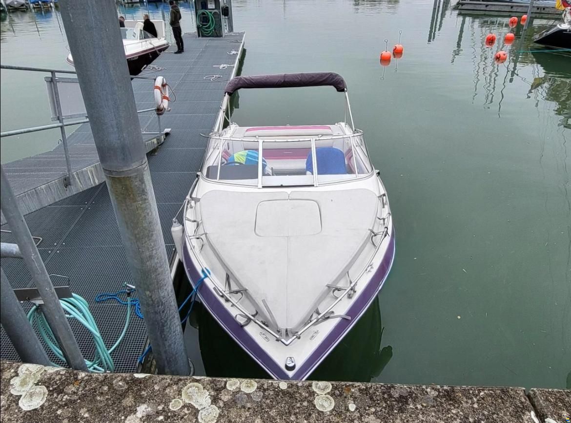 Thompson Carrera 2200