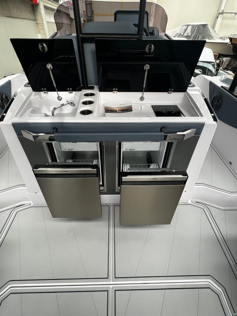 Ranieri Next 330 LX