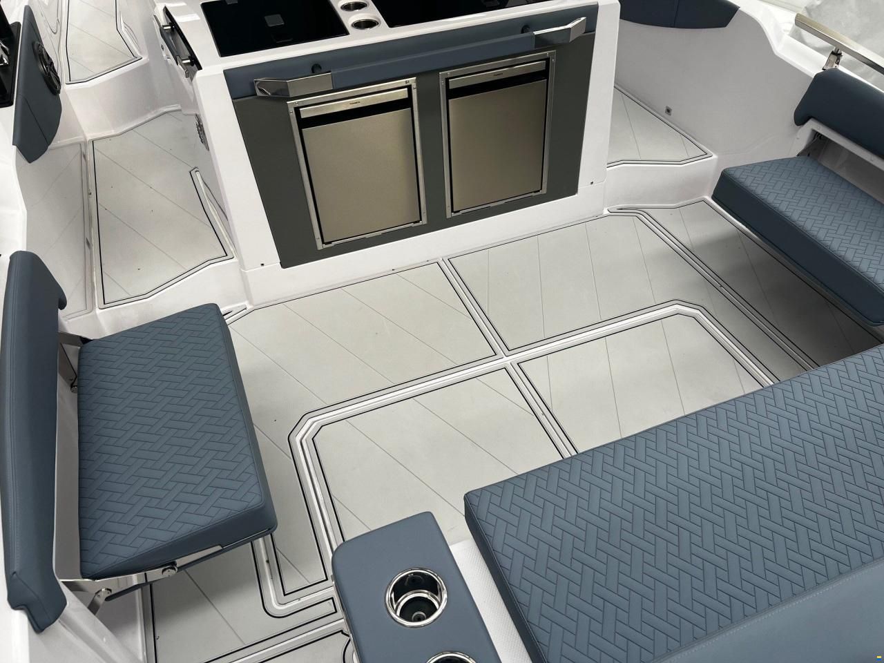 Ranieri Next 330 LX