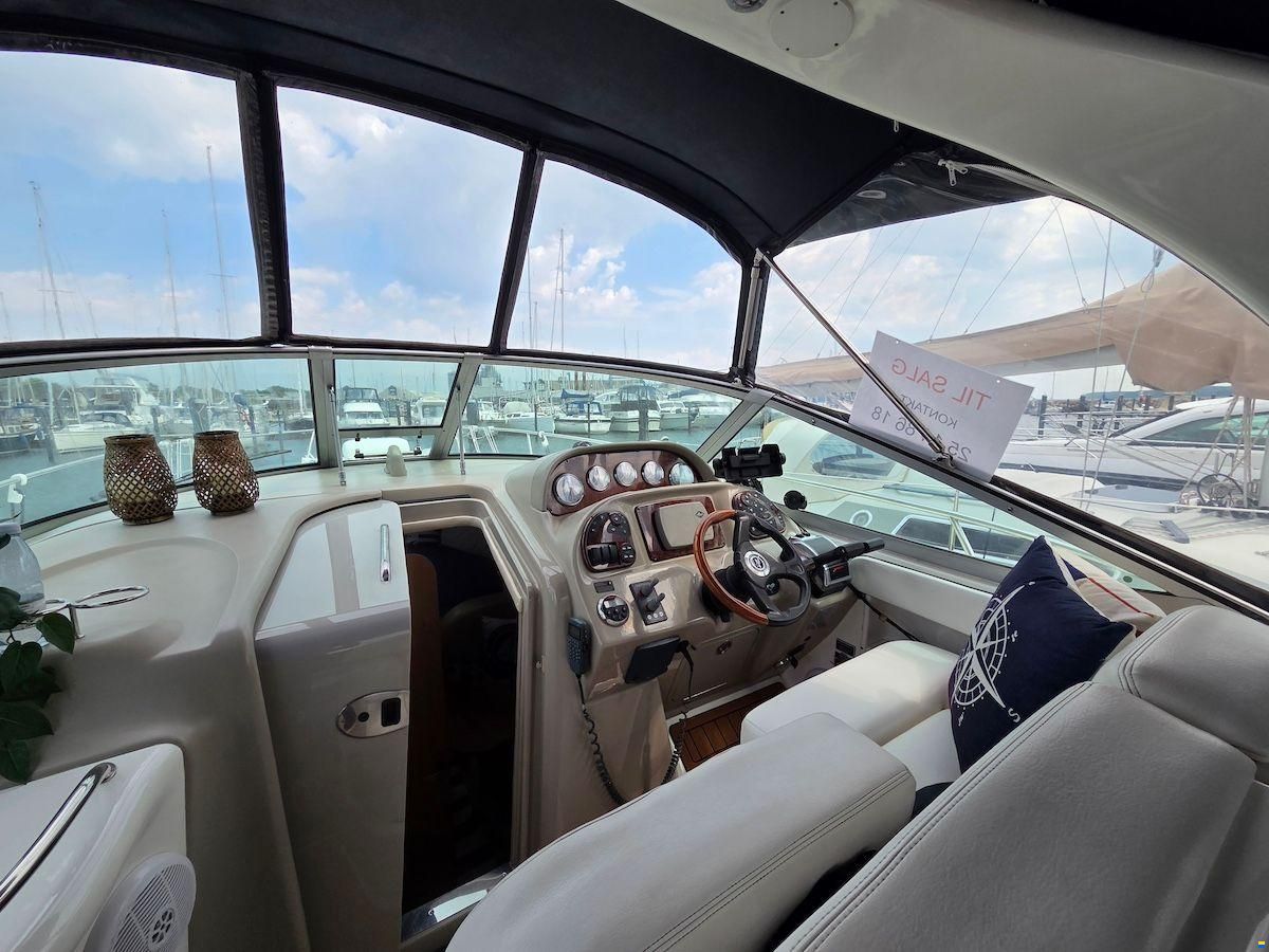 Sea Ray 335 Sundancer