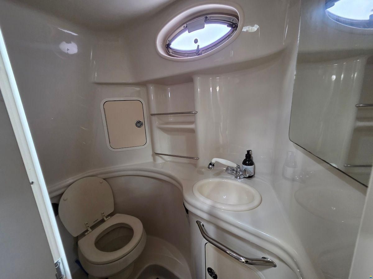 Sea Ray 335 Sundancer