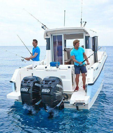 Quicksilver CAPTUR 905 PILOTHOUSE