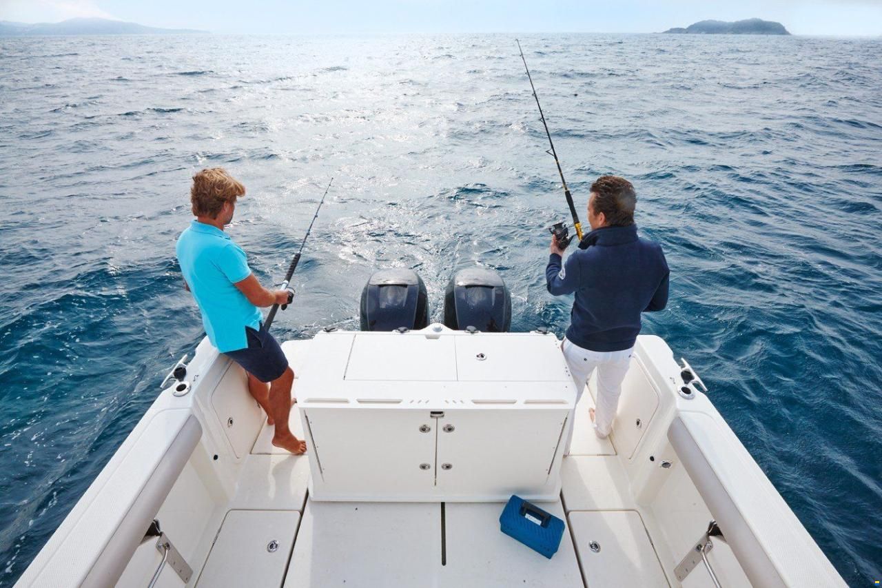 Quicksilver CAPTUR 905 PILOTHOUSE