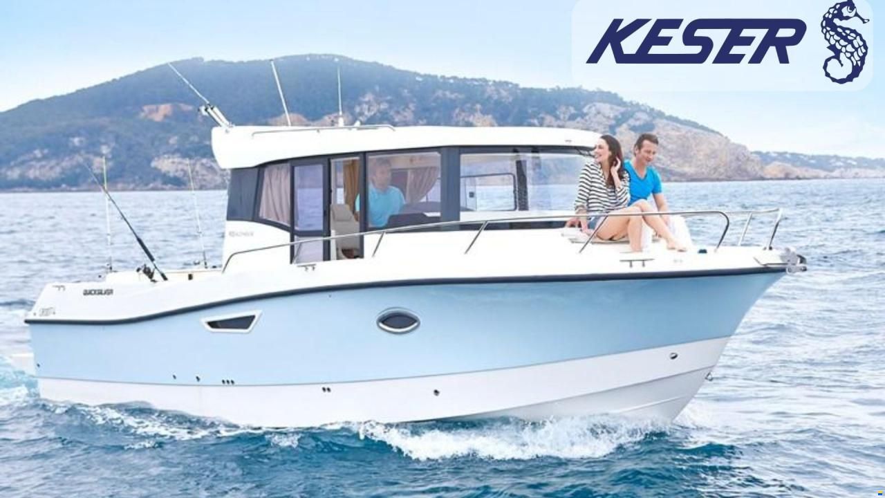 Quicksilver CAPTUR 905 PILOTHOUSE