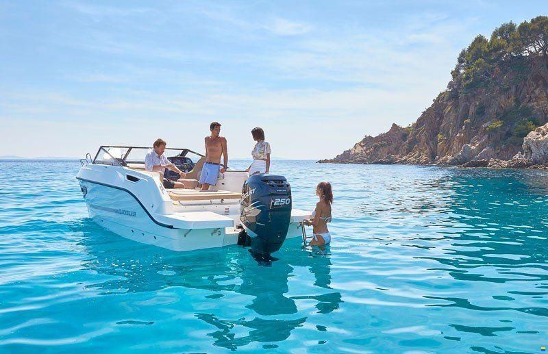 Quicksilver ACTIV 755 CRUISER
