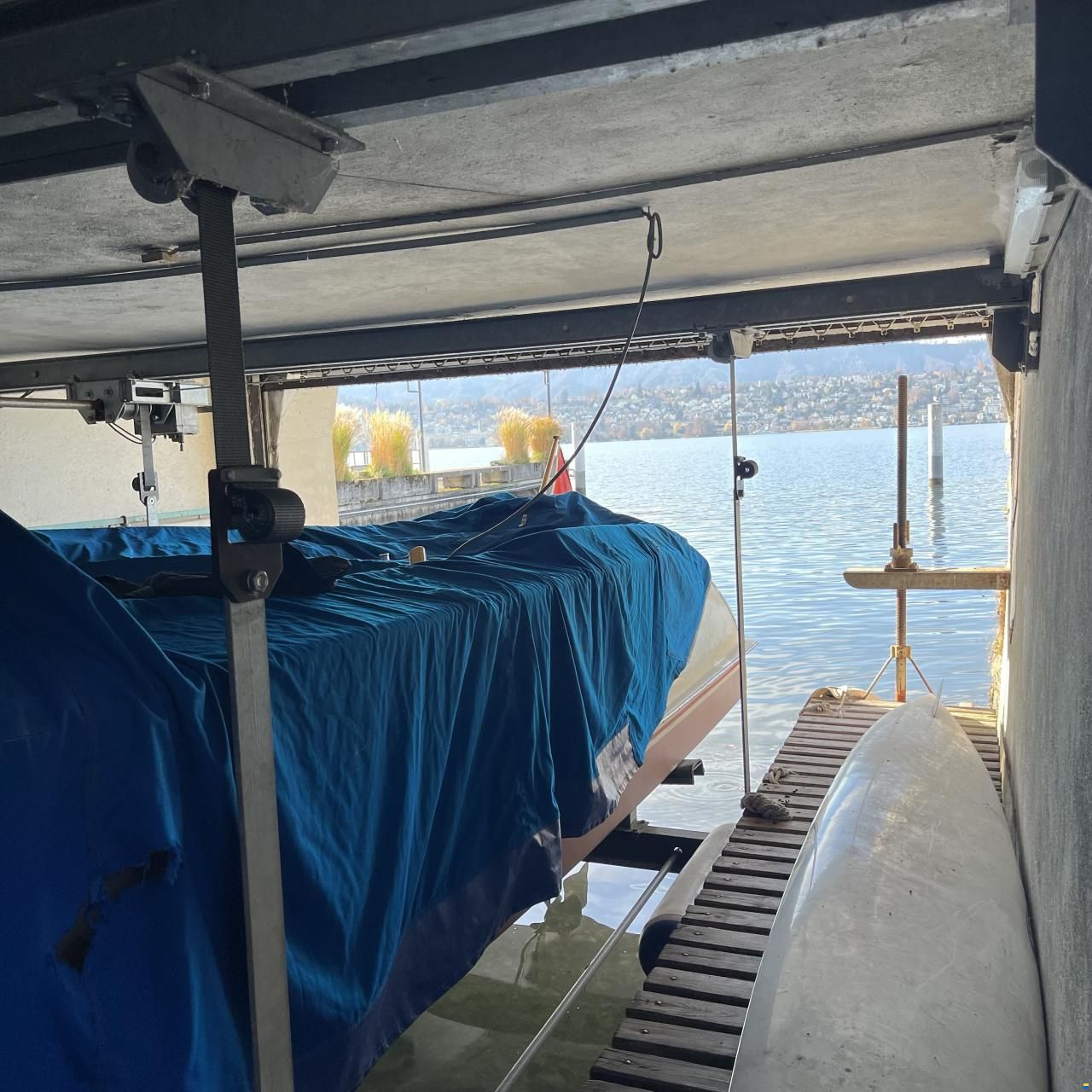 bootsplatz-kuesnacht.ch