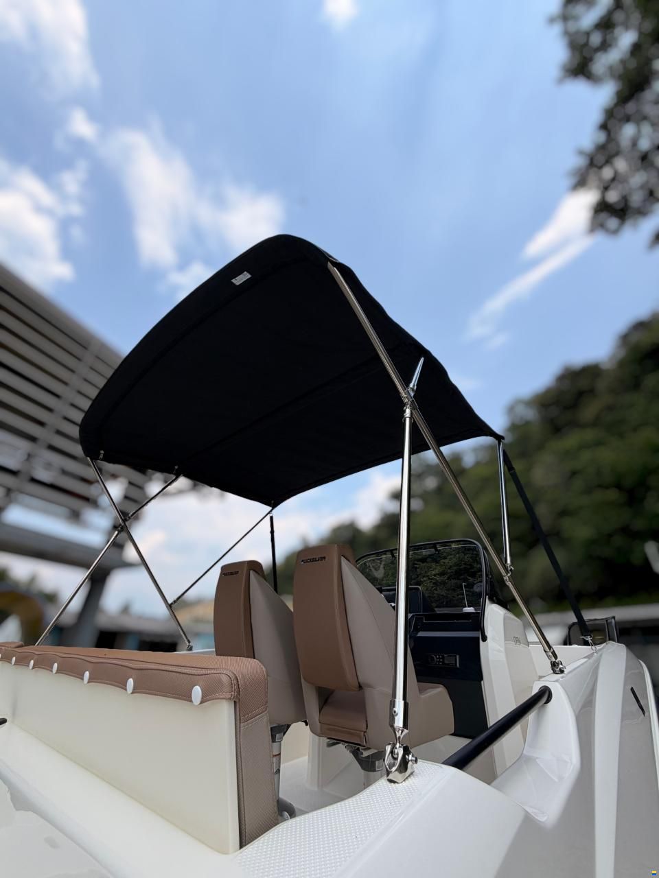 Quicksilver 605 Open