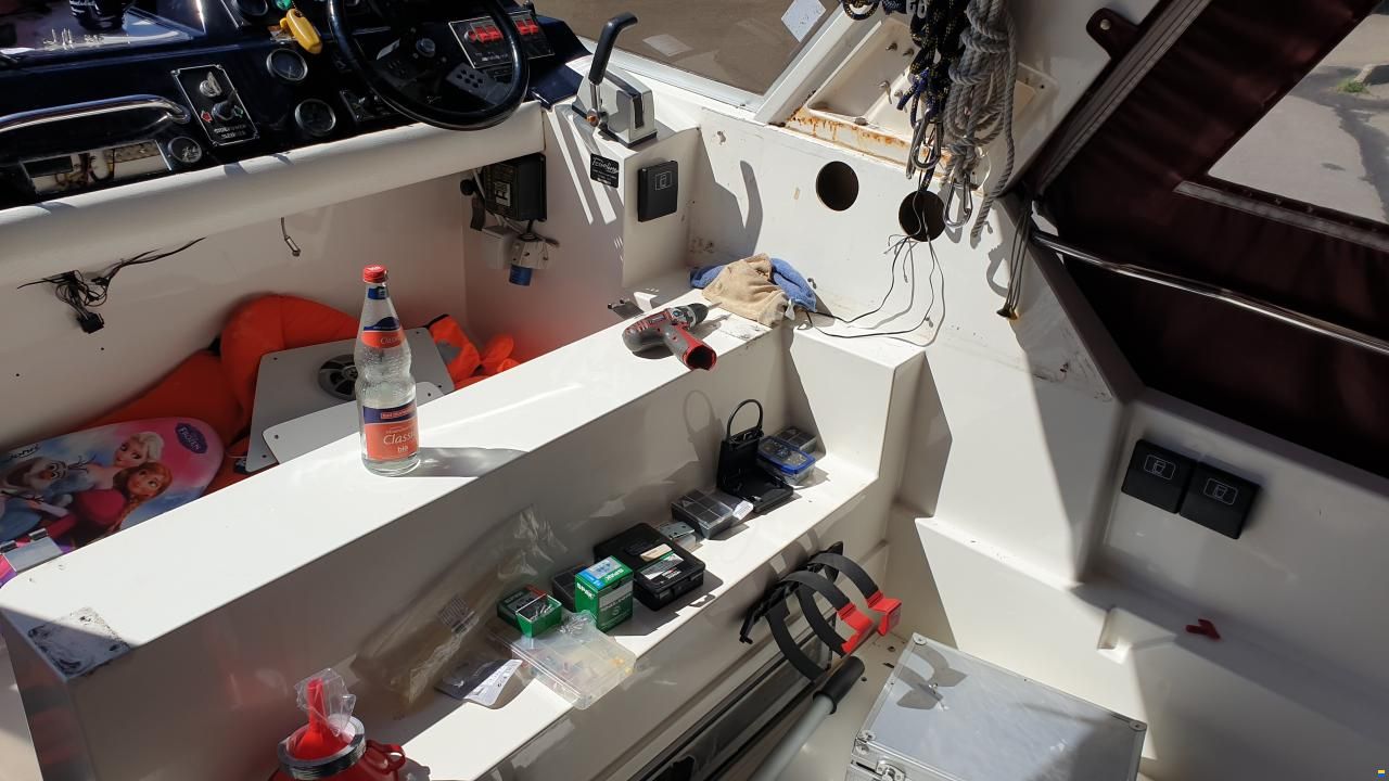Fairline Carrera 24