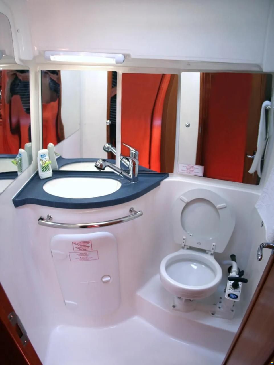Beneteau Oceanis Clipper 411