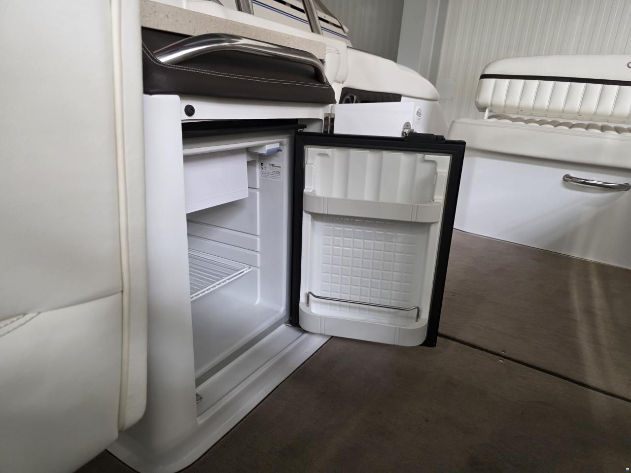 Cobalt A 28 Bow Rider