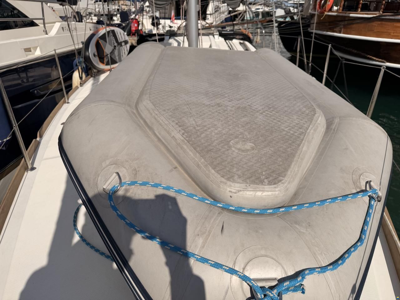 Beneteau Oceanis 37