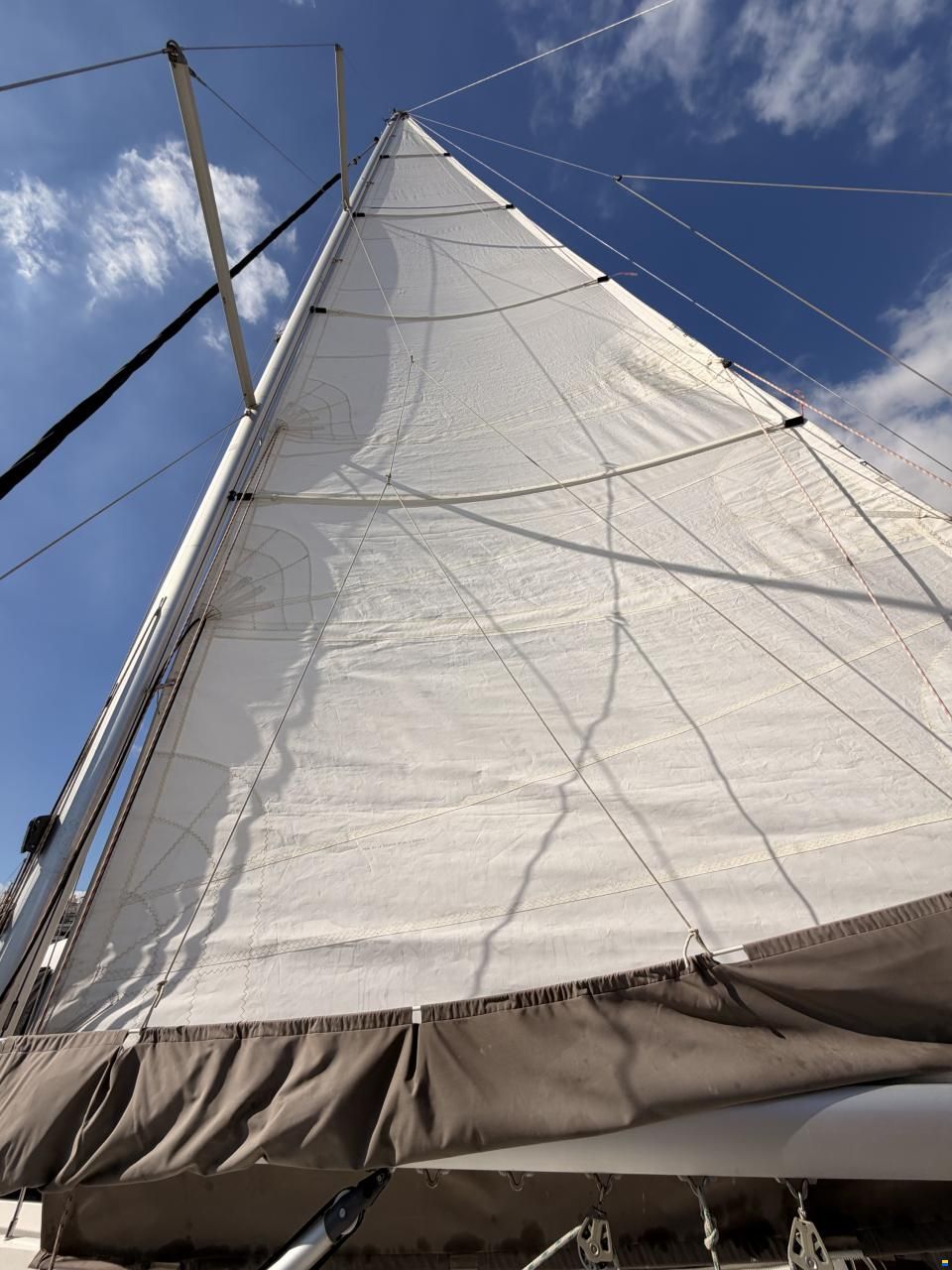 Beneteau Oceanis 37