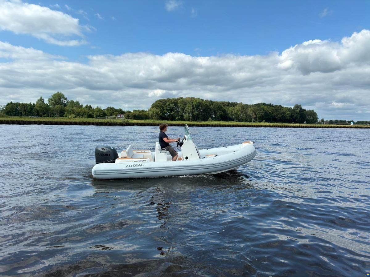 Zodiac Medline 5.8 RIB