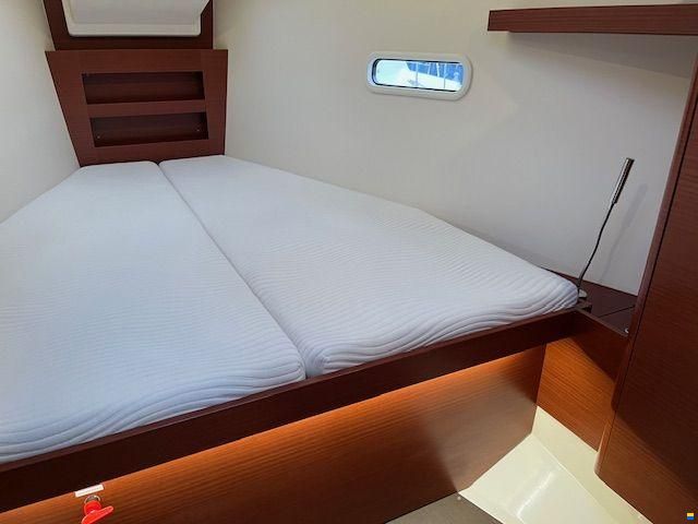 Hanse 388