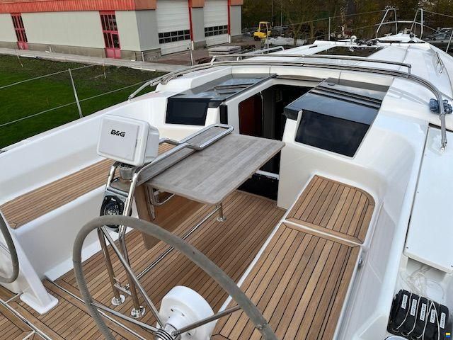 Hanse 388