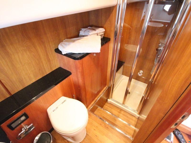 Sunseeker Manhattan 66