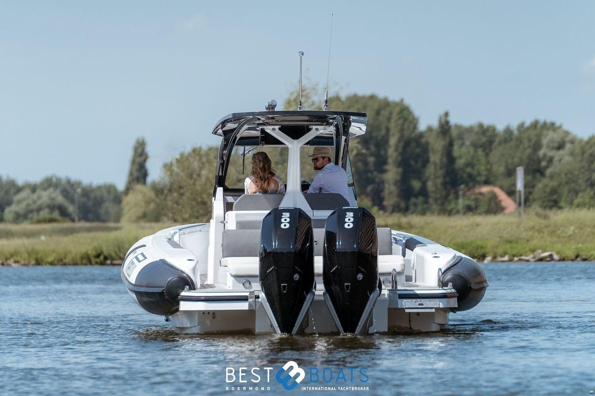 Pirelli 35 Outboard