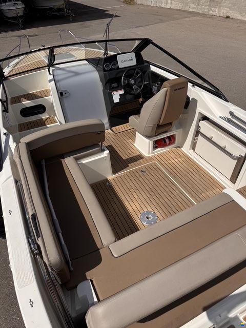 Quicksilver CR 675 mercury 150 HK Quick