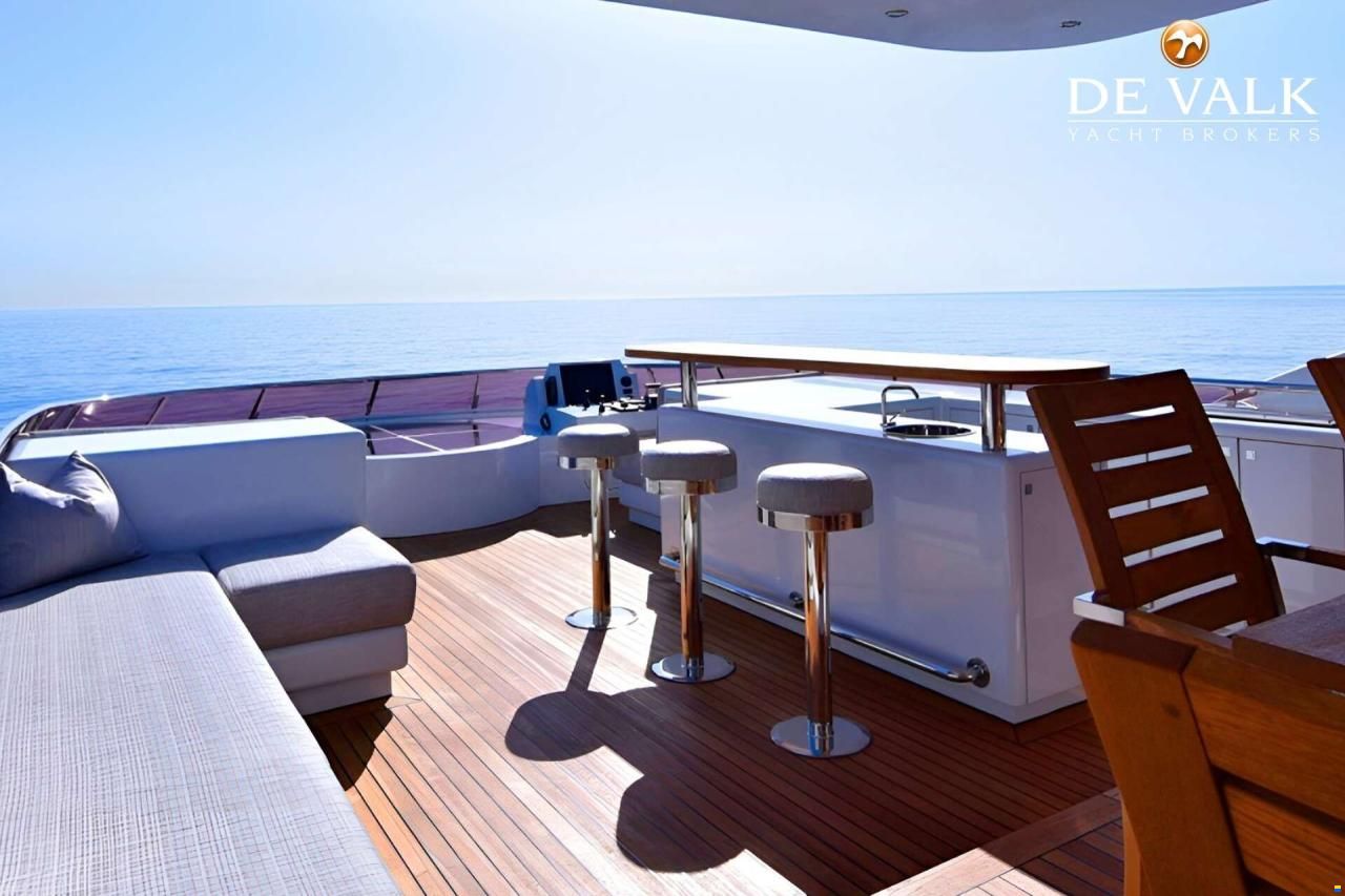 Heesen 42 M