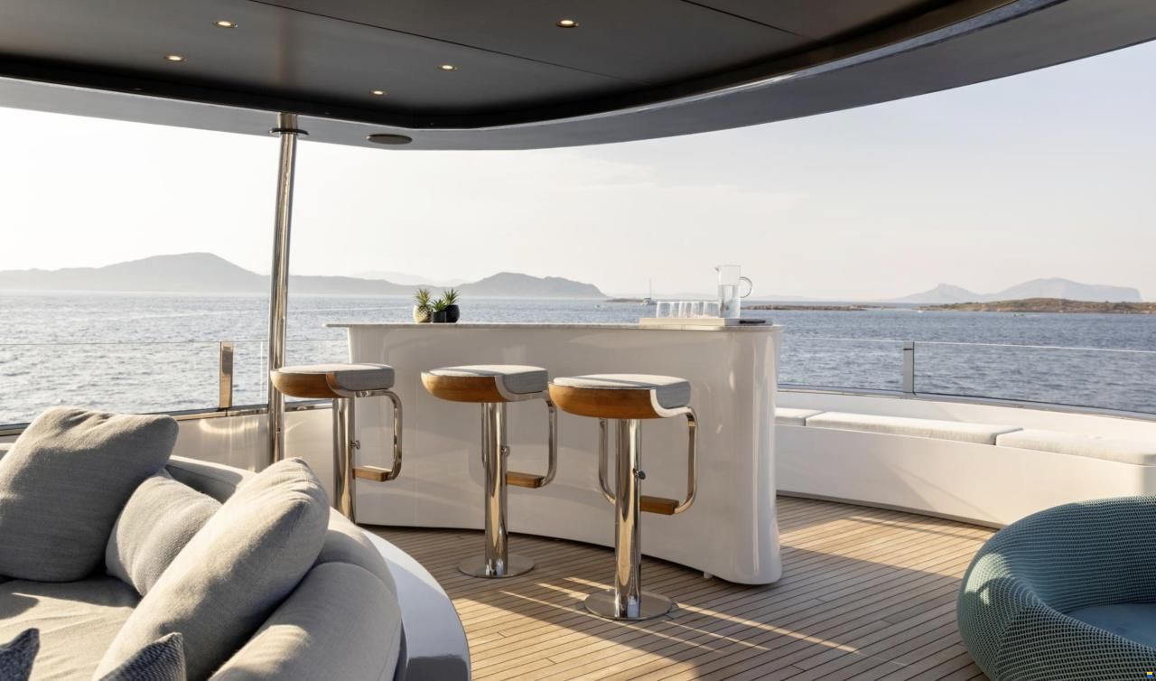 Azimut Grande 38 Trideck