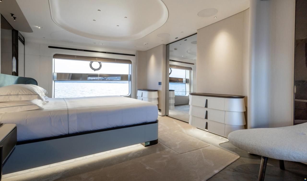 Azimut Grande 38 Trideck