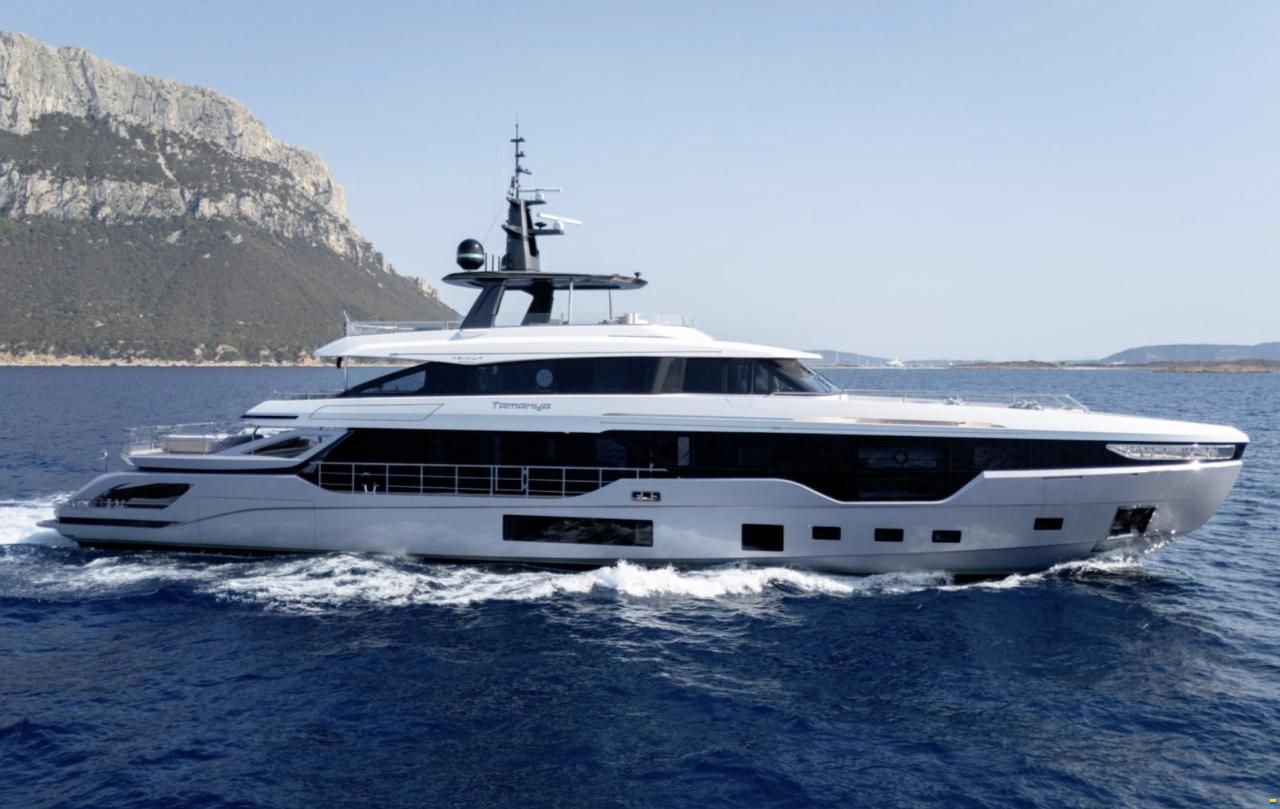 Azimut Grande 38 Trideck