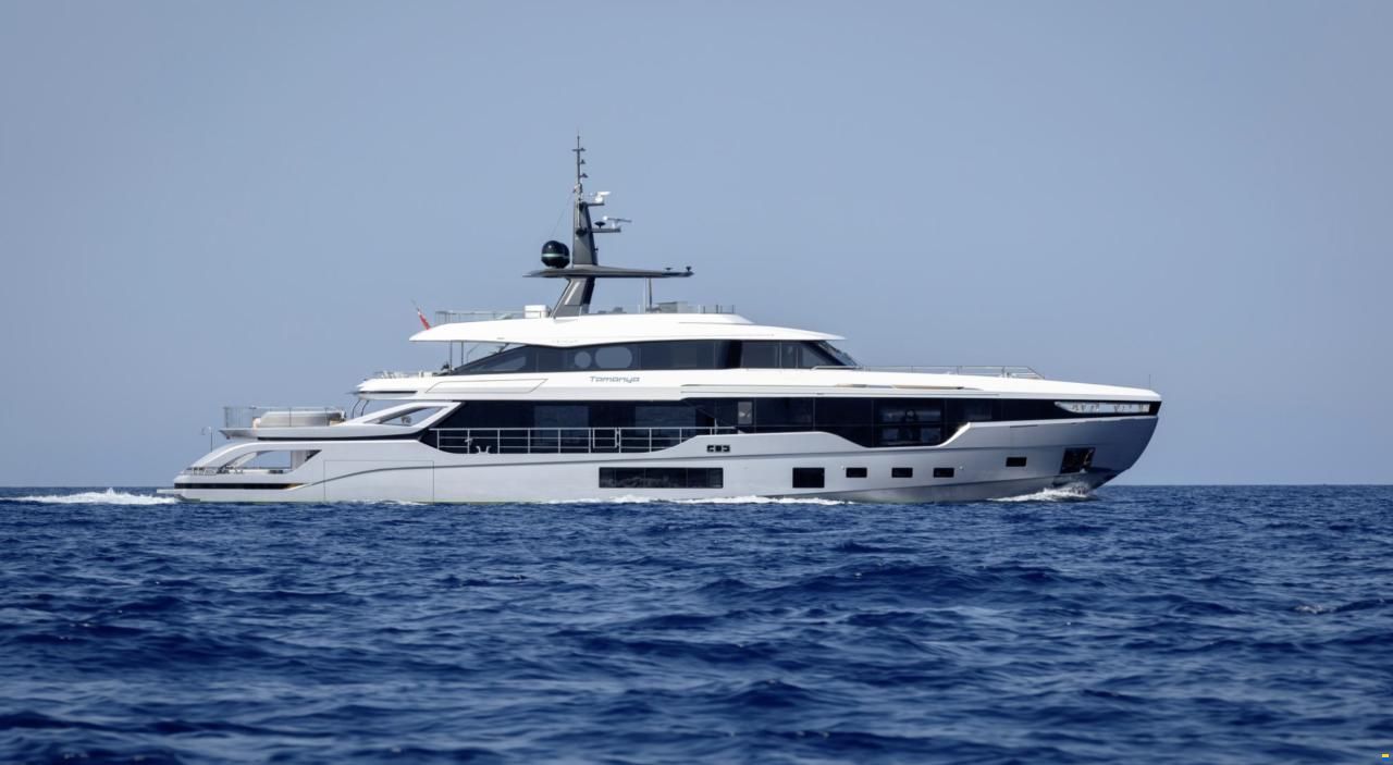 Azimut Grande 38 Trideck