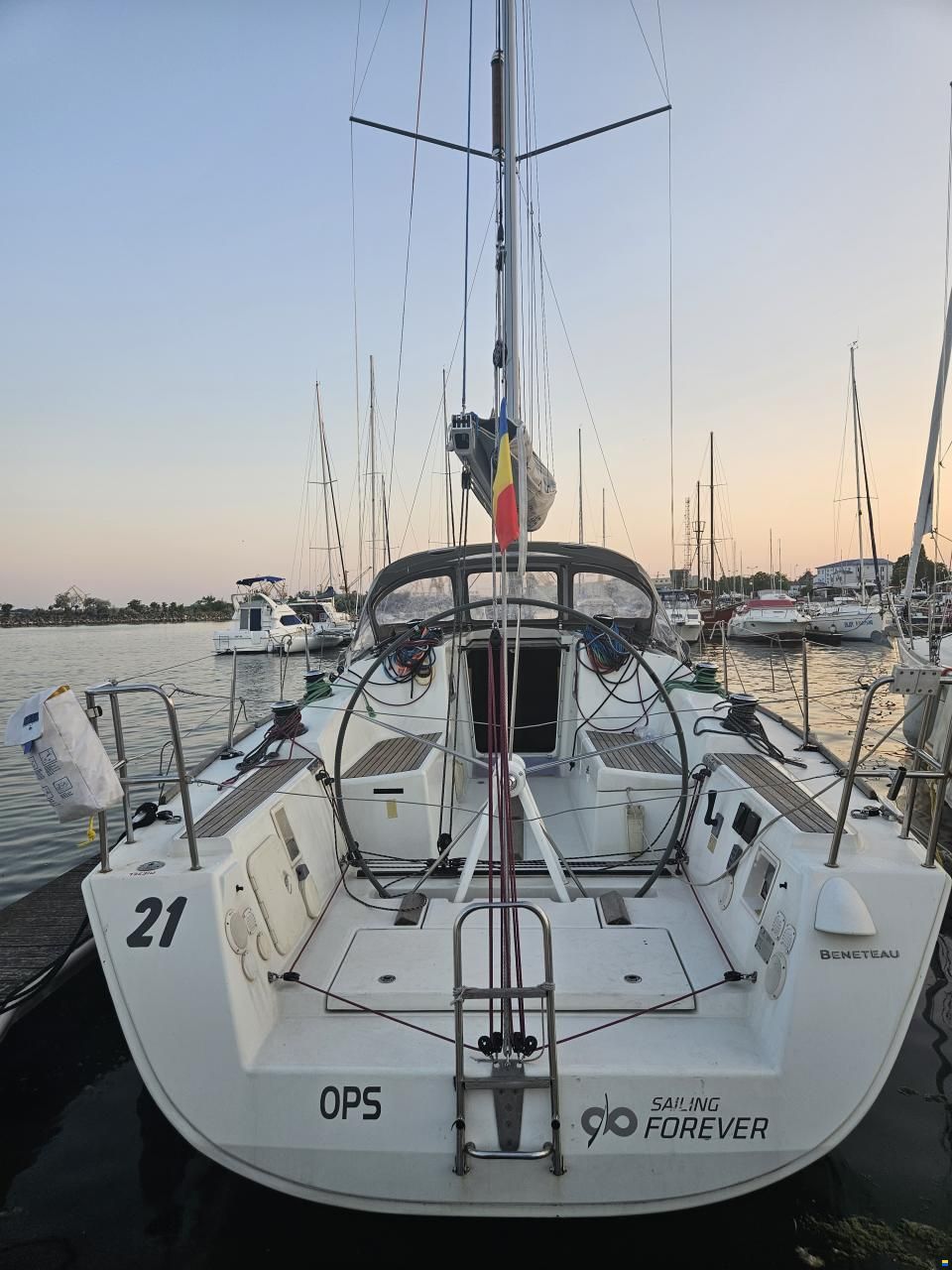 Beneteau First 35