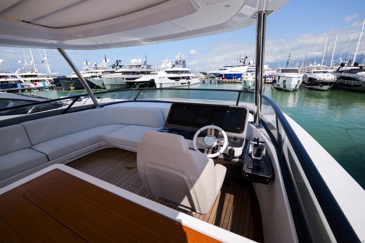 Azimut 26 Grande