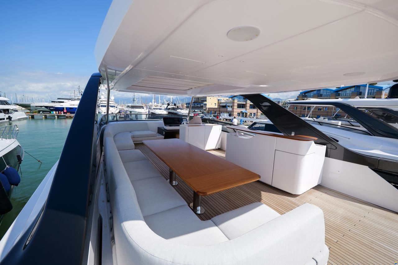 Azimut 26 Grande