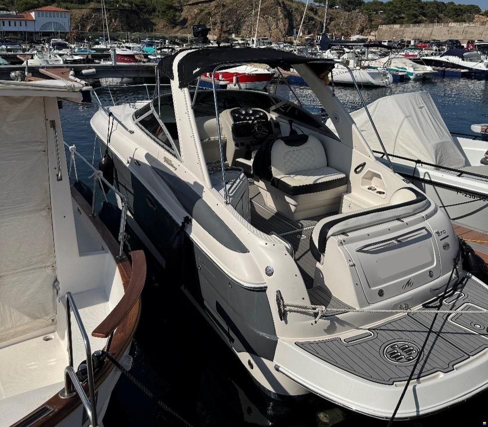 Monterey 270