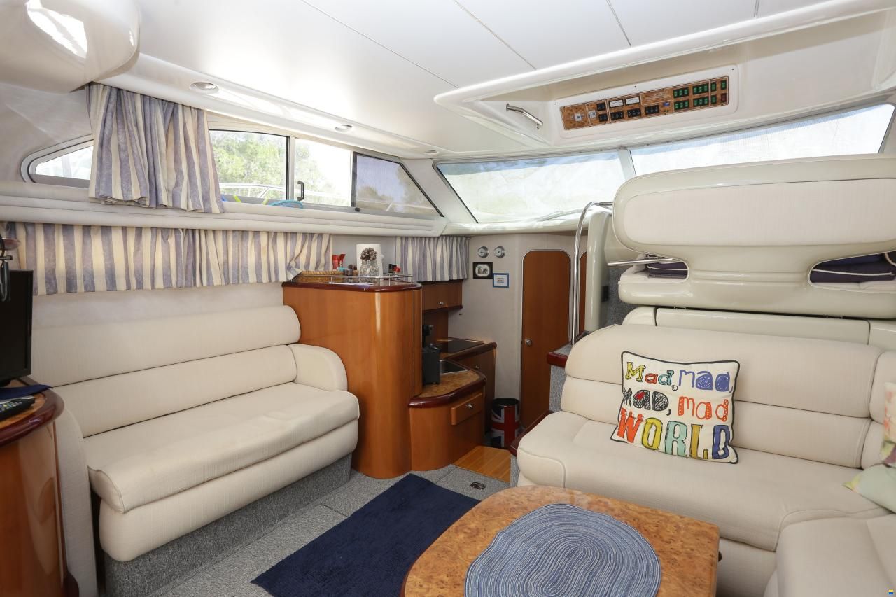 Sealine 360 Statesman