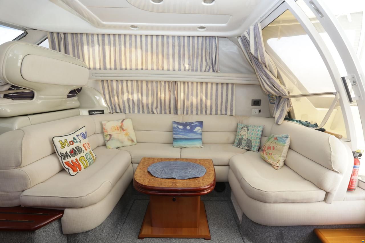 Sealine 360 Statesman