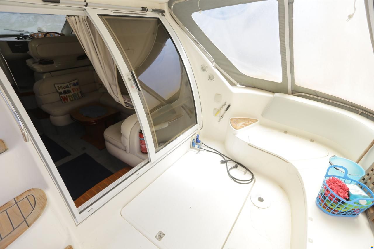 Sealine 360 Statesman