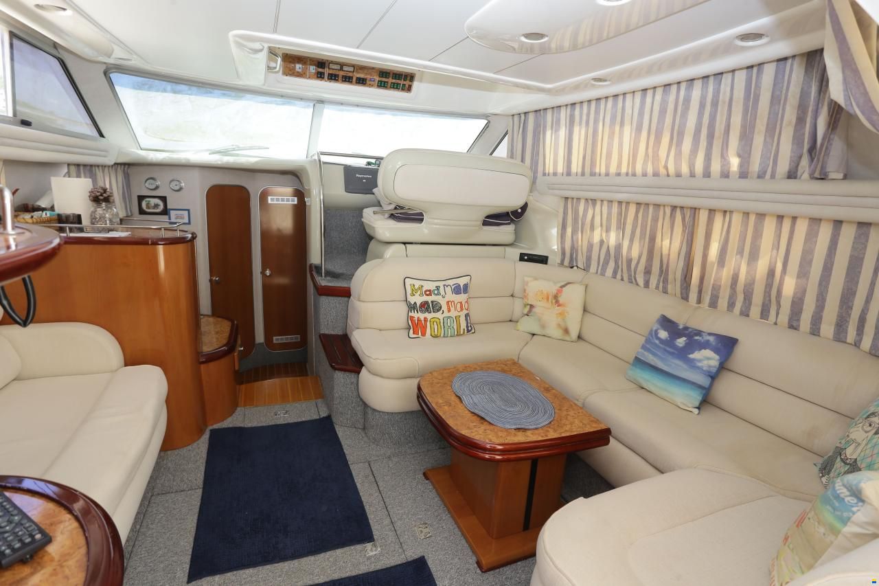 Sealine 360 Statesman
