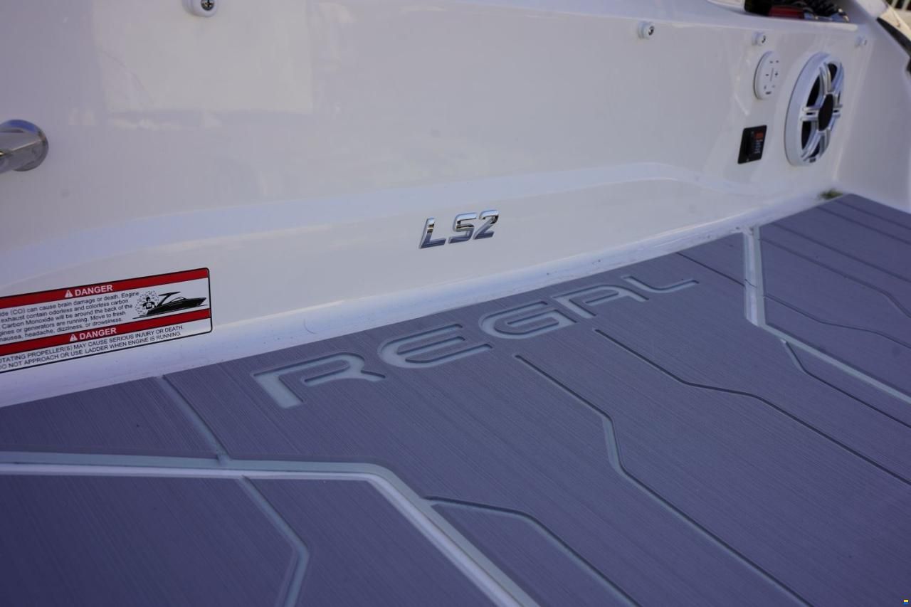 Regal LS 2 BOWRIDER