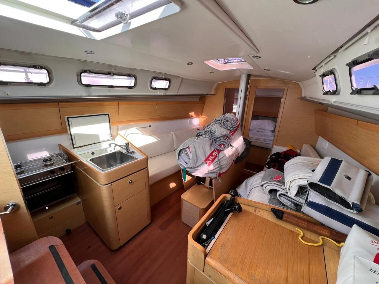 Beneteau First 35